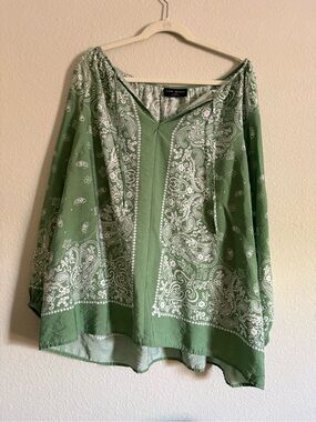 Lane Bryant Sage Green Paisley V-Neck Tunic